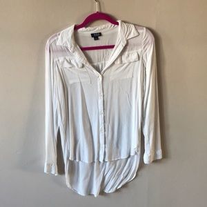 White button down with longer back NWOT